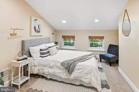 Bedroom - 417 S Regester St, Baltimore, MD 21231 photo 6 of 8