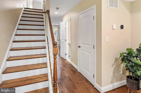 Entry Way - 417 S Regester St, Baltimore, MD 21231 photo 2 of 6