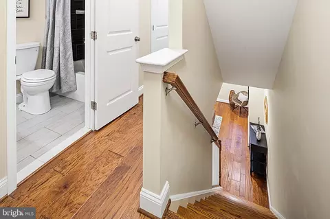 Entry Way - 417 S Regester St, Baltimore, MD 21231 photo 3 of 6