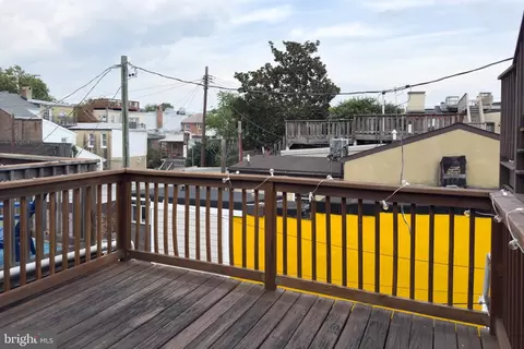 Exterior - 417 S Regester St, Baltimore, MD 21231 photo 5 of 7