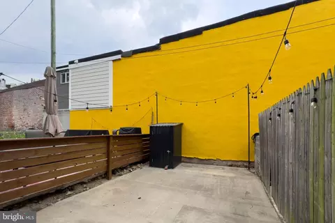 Exterior - 417 S Regester St, Baltimore, MD 21231 photo 6 of 7