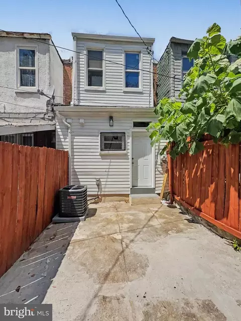 Exterior - 2129 E Federal St, Baltimore, MD 21213 photo 3 of 3