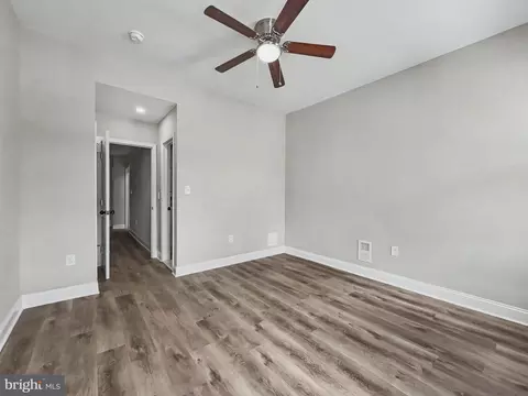 Entry Way - 2129 E Federal St, Baltimore, MD 21213 photo 5 of 6