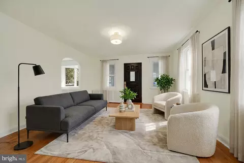 Other - 702 Devonshire Rd, Baltimore, MD 21229 photo 5 of 14