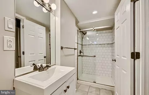 Bath - 1514 E 36th St, Baltimore, MD 21218 photo 2 of 2
