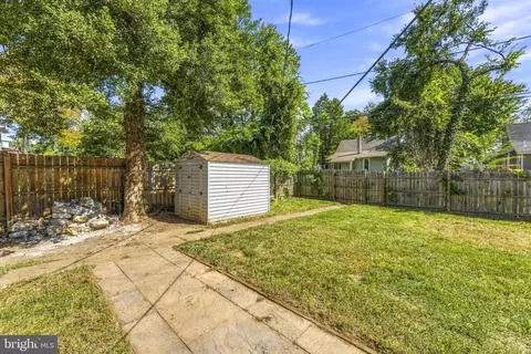 Exterior - 2913 Oakhill Ave, Baltimore, MD 21207 photo 6 of 6