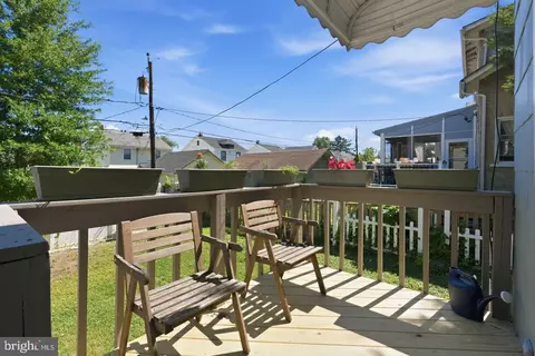 Exterior - 1702 Lakeside Ave, Baltimore, MD 21218 photo 5 of 5