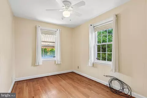 Bedroom - 3109 Moravia Rd, Baltimore, MD 21214 photo 6 of 6