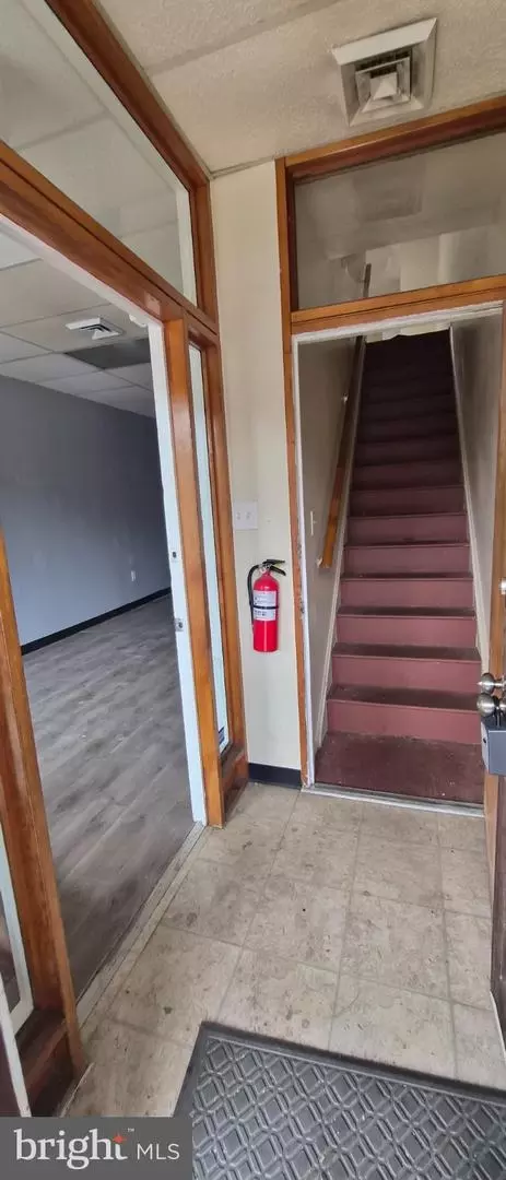 Entry Way - 3218 Belair Rd, Baltimore, MD 21213 photo 11 of 13