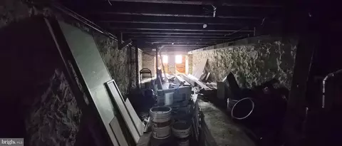Entry Way - 3218 Belair Rd, Baltimore, MD 21213 photo 6 of 13