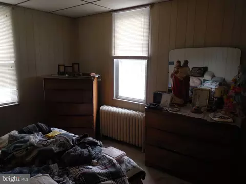 Bedroom - 6705 Odonnell St, Baltimore, MD 21224 photo 1 of 3