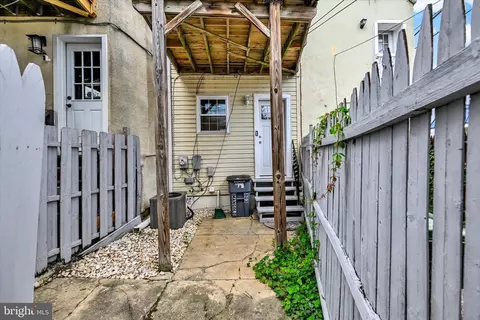 Exterior - 803 Mangold St, Baltimore, MD 21230 photo 4 of 6