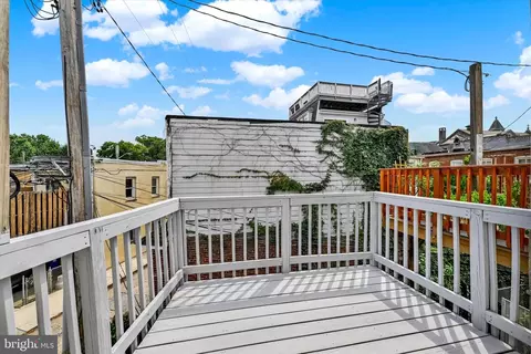 Exterior - 803 Mangold St, Baltimore, MD 21230 photo 2 of 6