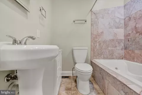 Bath - 803 Mangold St, Baltimore, MD 21230 photo 1 of 3
