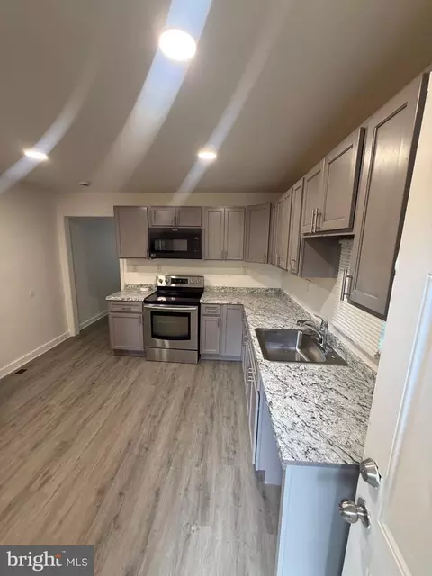 Kitchen - 1116 Harlem, Baltimore, MD 21217 photo 1 of 3