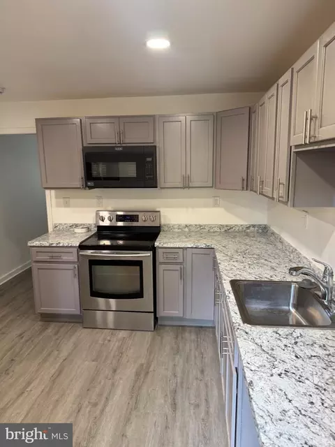 Kitchen - 1116 Harlem, Baltimore, MD 21217 photo 2 of 3