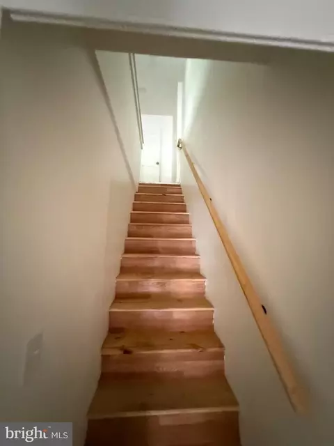 Entry Way - 1116 Harlem, Baltimore, MD 21217 photo 5 of 11