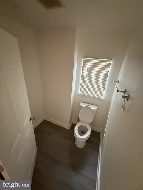 Entry Way - 1116 Harlem, Baltimore, MD 21217 photo 4 of 11