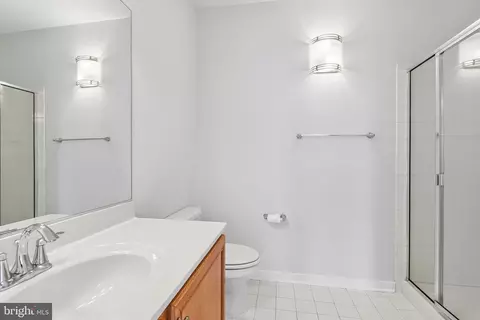 Bath - Undisclosed, Baltimore, MD 21205 photo 2 of 4
