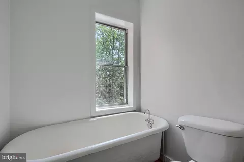 Bath - 109 S Stricker St, Baltimore, MD 21223 photo 5 of 5