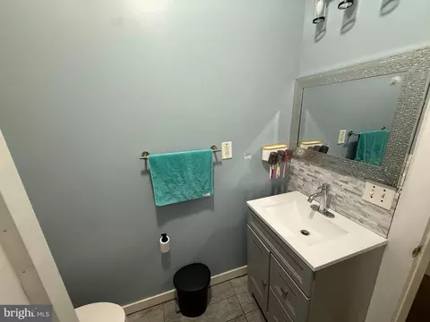 Bath - 603 E 36th, Baltimore, MD 21218 photo 3 of 4