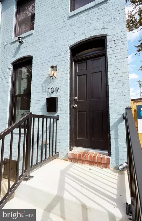 109 Schroeder St, Baltimore, MD 21223