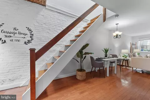 Entry Way - 1034 Olive St, Baltimore, MD 21230 photo 1 of 8