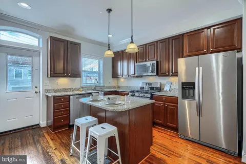 Kitchen - 138 S Clinton St, Baltimore, MD 21224 photo 2 of 4