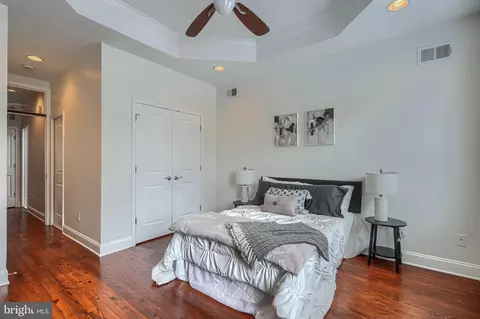 Bedroom - 138 S Clinton St, Baltimore, MD 21224 photo 5 of 5