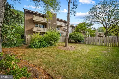 121 Cross Keys Rd #R121D, Baltimore, MD 21210