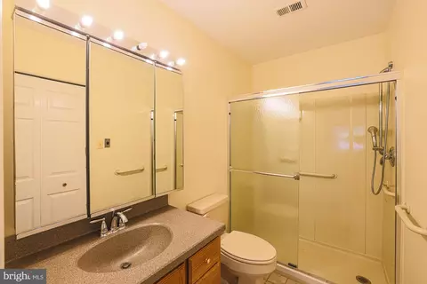 Bath - 6300 Red Cedar Pl #209, Baltimore, MD 21209 photo 2 of 3