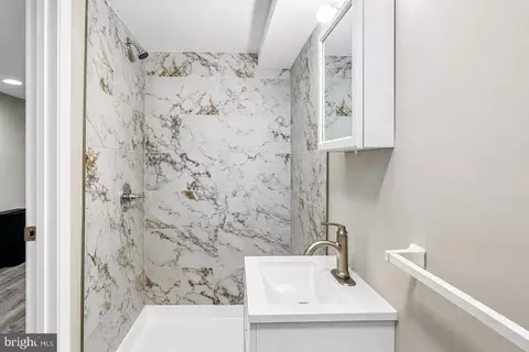 Bath - 3830 Bonview, Baltimore, MD 21213 photo 3 of 3