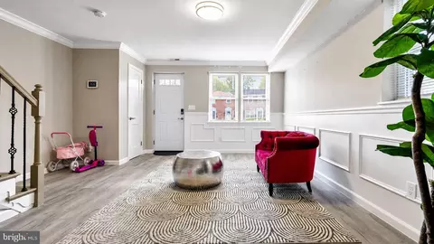 Entry Way - 3830 Bonview, Baltimore, MD 21213 photo 1 of 4