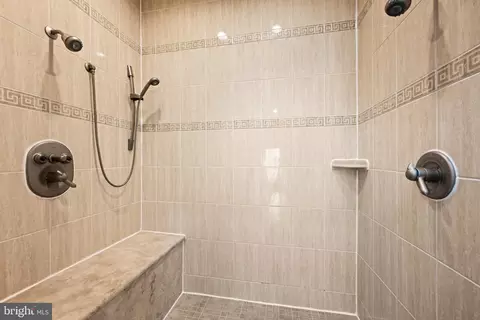 Bath - 431 E Fort Ave, Baltimore, MD 21230 photo 1 of 2