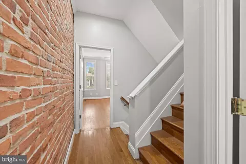Entry Way - 431 E Fort Ave, Baltimore, MD 21230 photo 13 of 13
