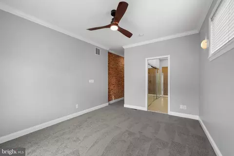 Bedroom - 431 E Fort Ave, Baltimore, MD 21230 photo 1 of 2