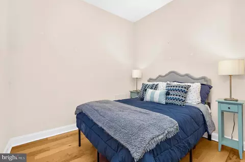 Bedroom - 1002 Olive St, Baltimore, MD 21230 photo 1 of 5