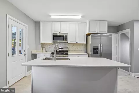 Kitchen - 44 N Athol Ave, Baltimore, MD 21229 photo 3 of 3