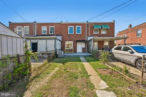 Exterior - 628 Roundview Rd, Baltimore, MD 21225 photo 7 of 10