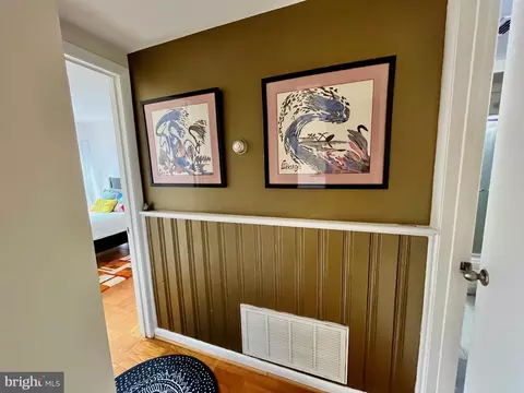 Entry Way - 1 Hamill Ct #45, Baltimore, MD 21210 photo 2 of 2