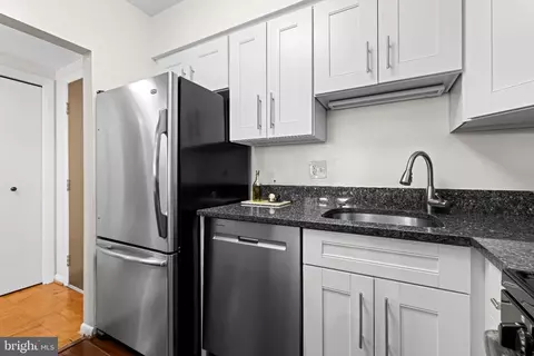 Kitchen - 1 Hamill Ct #45, Baltimore, MD 21210 photo 3 of 3