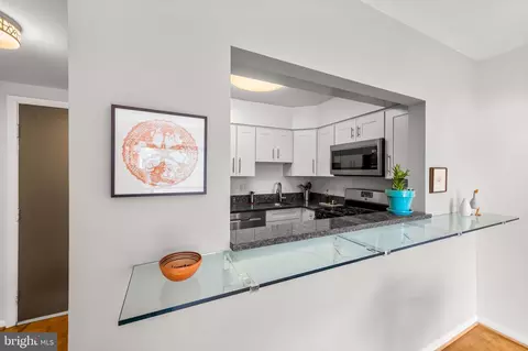 Kitchen - 1 Hamill Ct #45, Baltimore, MD 21210 photo 1 of 3