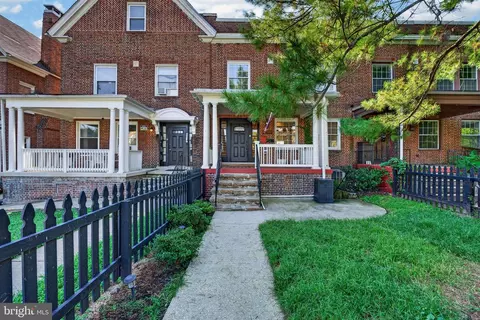 Exterior - 3802 Greenmount Ave, Baltimore, MD 21218 photo 2 of 11