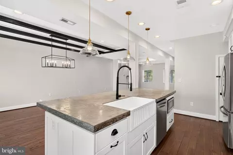 Kitchen - 3802 Greenmount Ave, Baltimore, MD 21218 photo 4 of 4