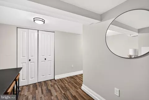 Entry Way - 3802 Greenmount Ave, Baltimore, MD 21218 photo 13 of 18