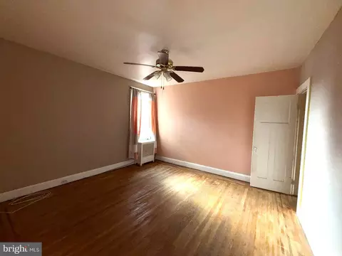 Bedroom - 3235 Shannon Dr, Baltimore, MD 21213 photo 6 of 9