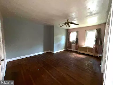 Bedroom - 3235 Shannon Dr, Baltimore, MD 21213 photo 1 of 9