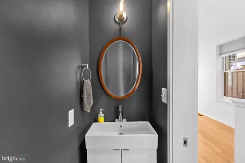 Bath - 312 E Lanvale St E, Baltimore, MD 21202 photo 1 of 3