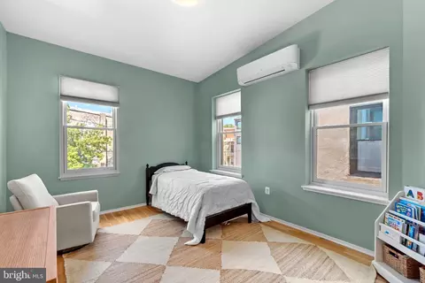 Bedroom - 312 E Lanvale St E, Baltimore, MD 21202 photo 1 of 3