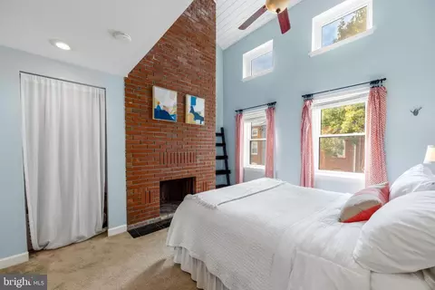 Bedroom - 311 S Regester St, Baltimore, MD 21231 photo 1 of 5